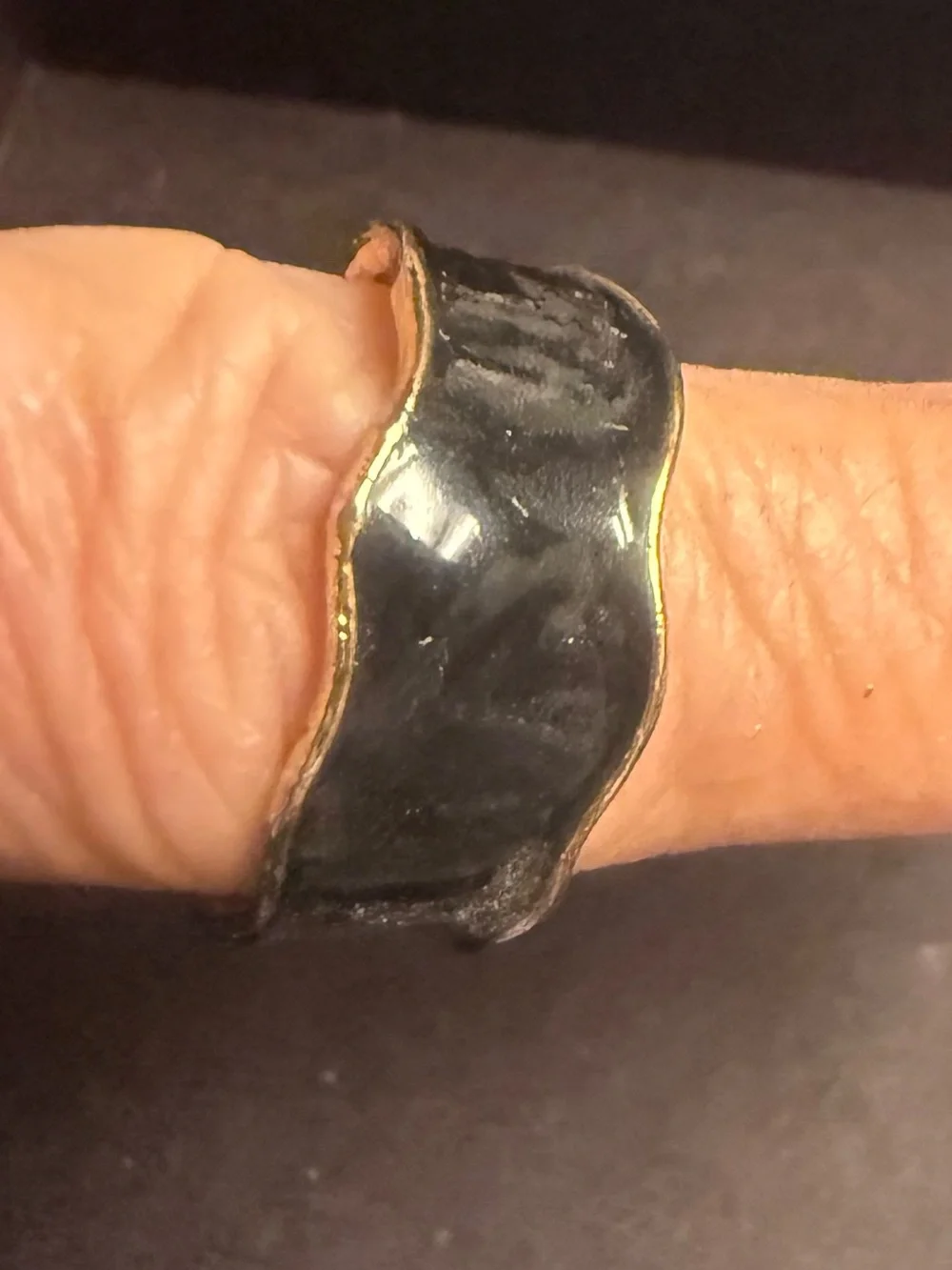 Black Enamel Wave Ring - Men's Fashion Band
